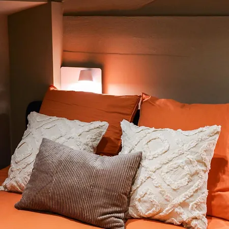 Extra Spacious Modern Hub Center Appartement