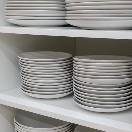 아파트 Extra Spacious Modern Hub Center