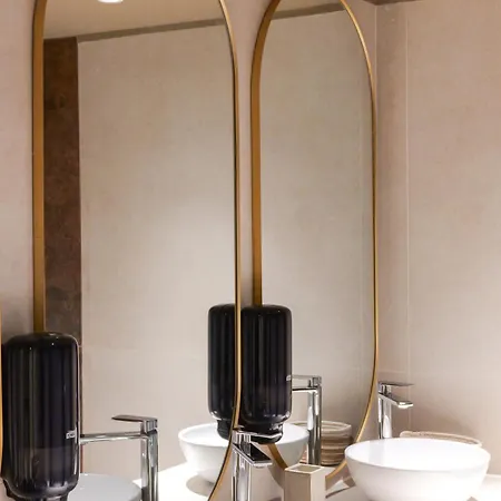 Extra Spacious Modern Hub Center Nizza