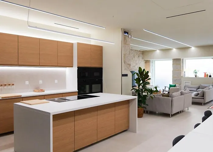 Apartmán Extra Spacious Modern Hub Center Nice