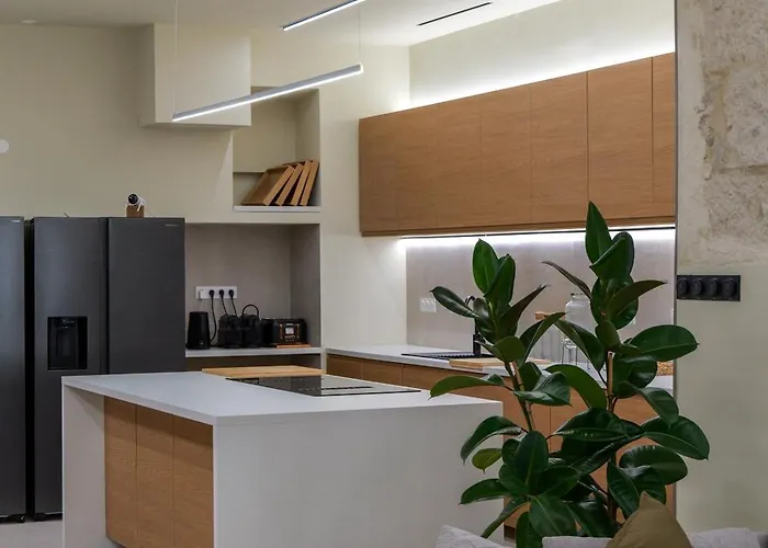 Apartmán Extra Spacious Modern Hub Center Nice
