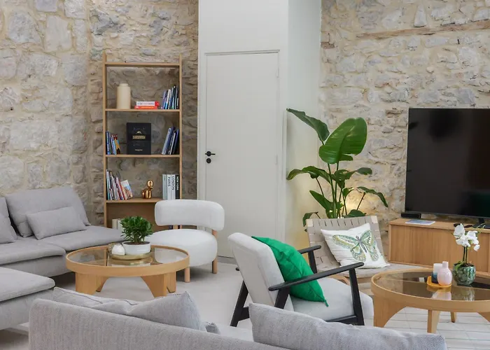Apartmán Extra Spacious Modern Hub Center Nice