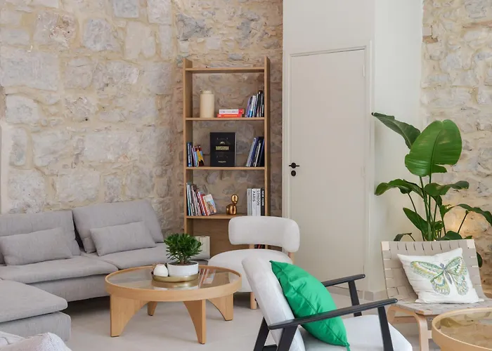 Apartmán Extra Spacious Modern Hub Center