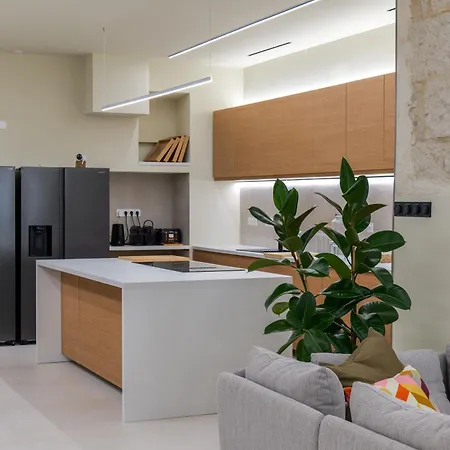 Appartement Extra Spacious Modern Hub Center