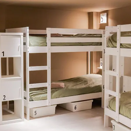 Appartement Extra Spacious Modern Hub Center